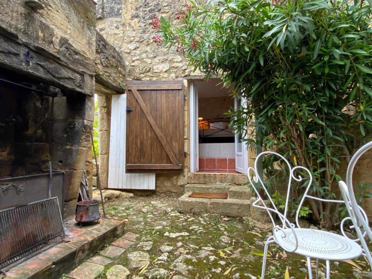 Bed and Breakfast Le Prieure De Saint Pierre Экстерьер фото