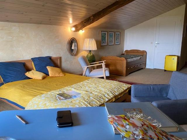 Bed and Breakfast Le Prieure De Saint Pierre Экстерьер фото