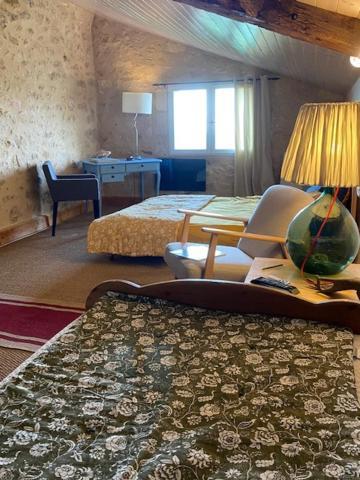 Bed and Breakfast Le Prieure De Saint Pierre Экстерьер фото